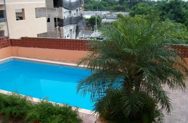 Apartahotel Drake Bolivar piscina 1